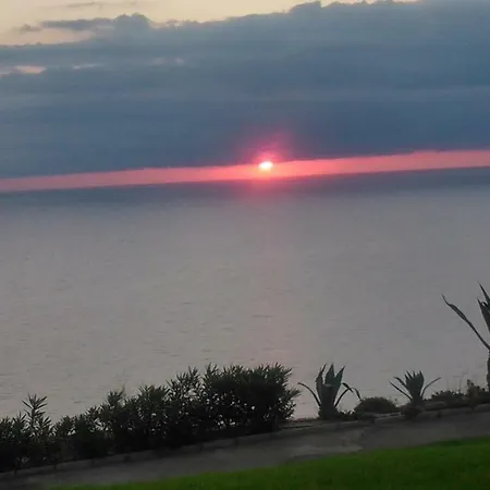 Holiday home Vistas Infinitas Sobre El Mar-infinite Views On The Sea Santa Pola